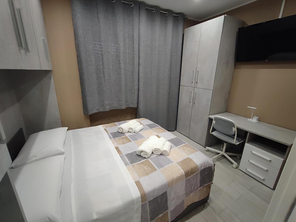 Bolano House Apartment คาตาเนีย ภายนอก รูปภาพ